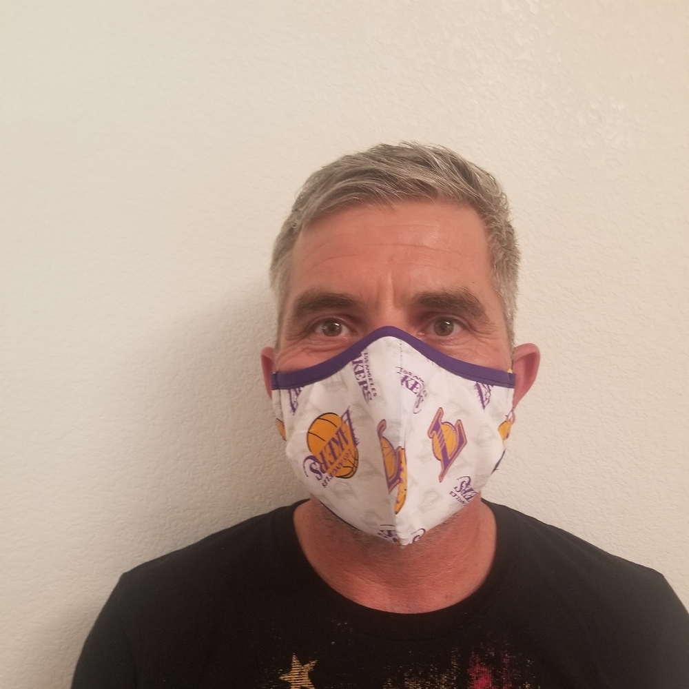 LAKERS NBA FACE MASK. MADE IN USA